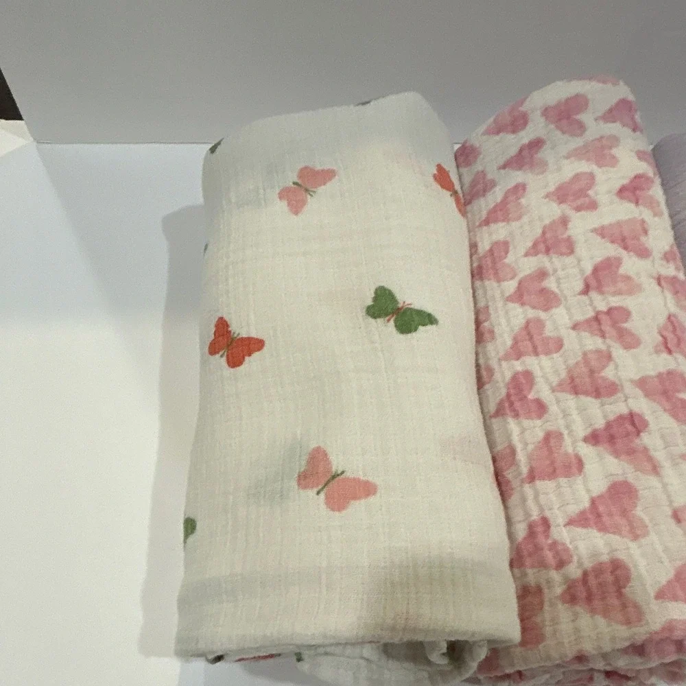 4-Cotton Swaddles